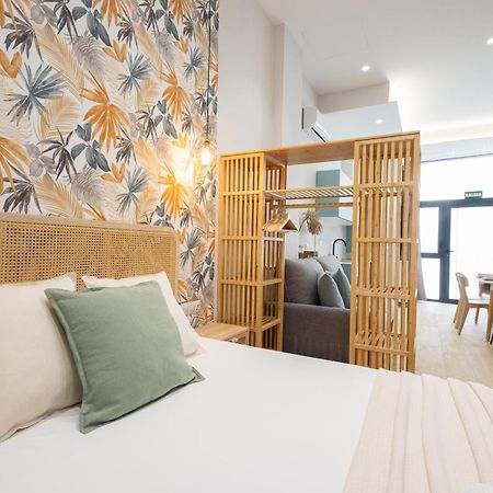 Florit Flats - The Trafalgar Apartments I Валенсия Екстериор снимка