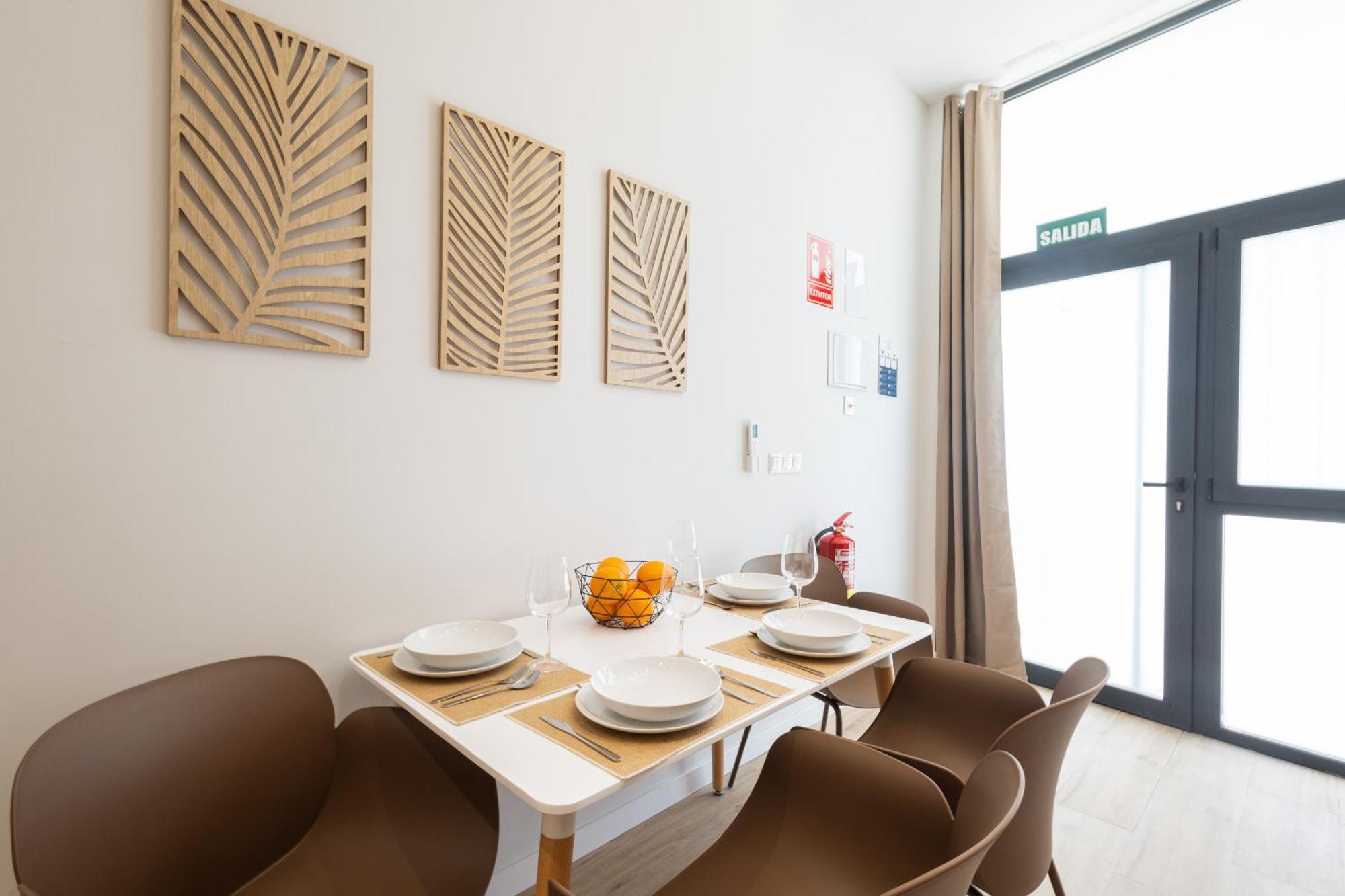 Florit Flats - The Trafalgar Apartments I Валенсия Екстериор снимка