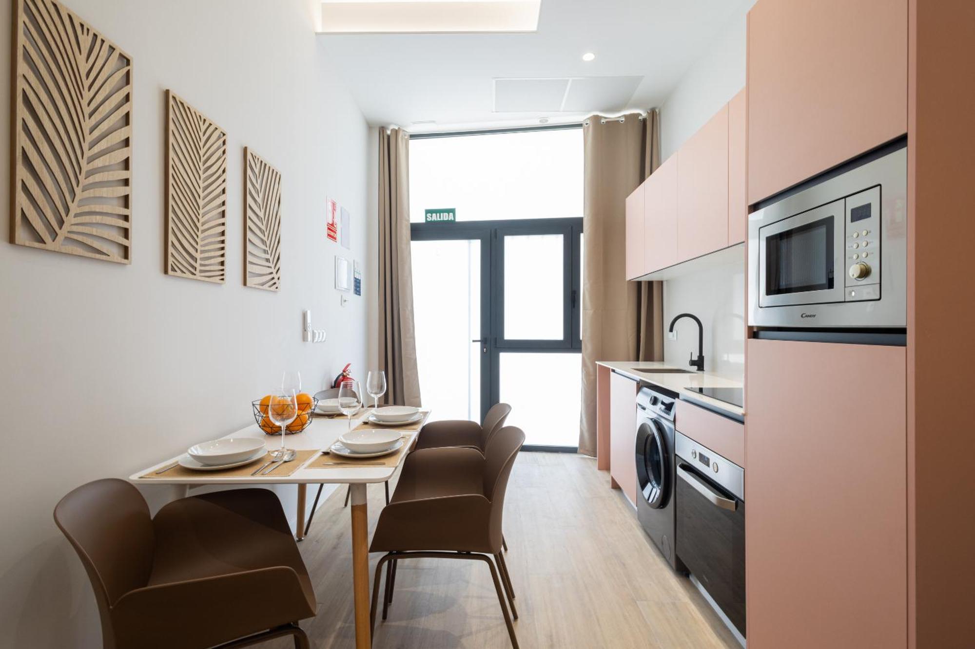 Florit Flats - The Trafalgar Apartments I Валенсия Екстериор снимка
