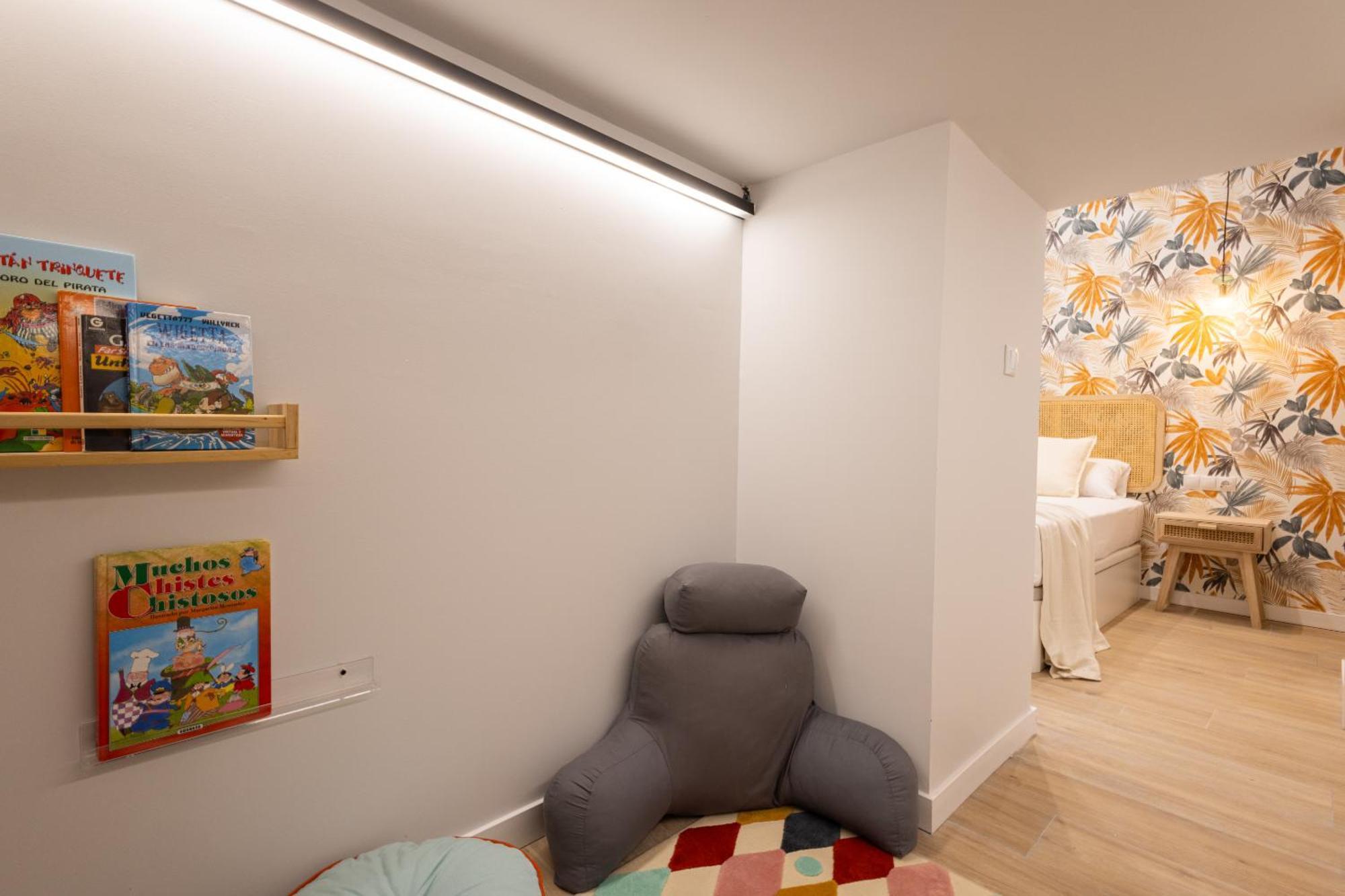 Florit Flats - The Trafalgar Apartments I Валенсия Екстериор снимка