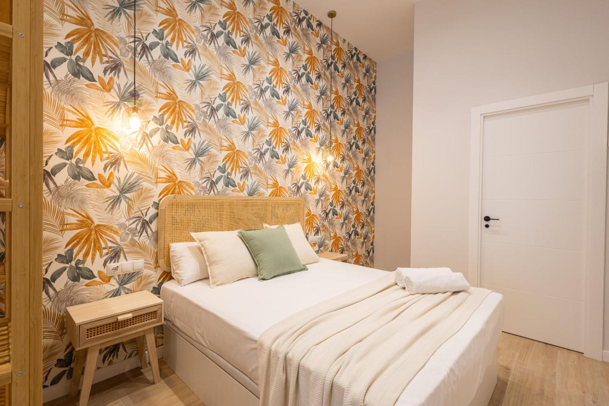 Florit Flats - The Trafalgar Apartments I Валенсия Екстериор снимка