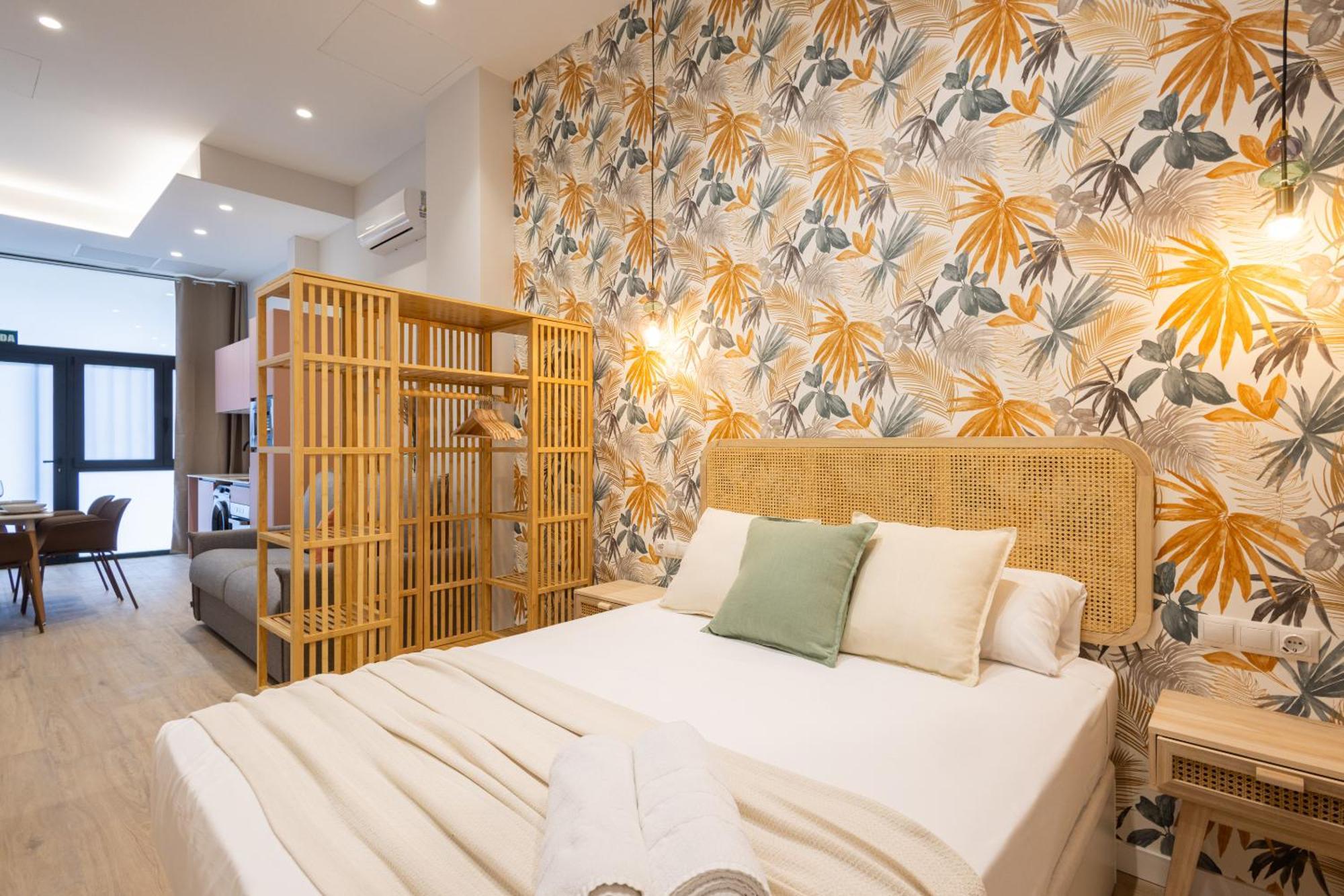 Florit Flats - The Trafalgar Apartments I Валенсия Екстериор снимка