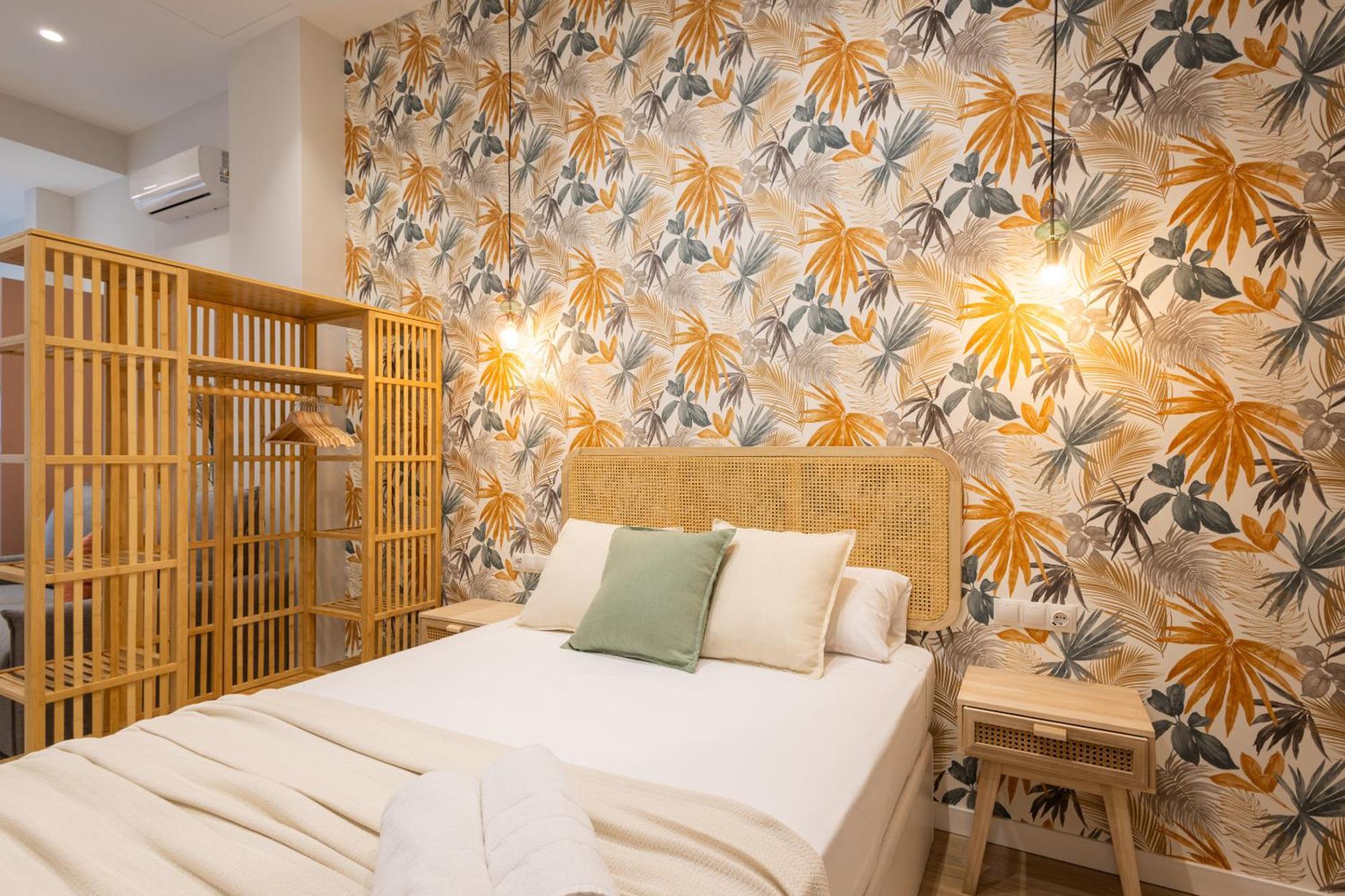 Florit Flats - The Trafalgar Apartments I Валенсия Екстериор снимка