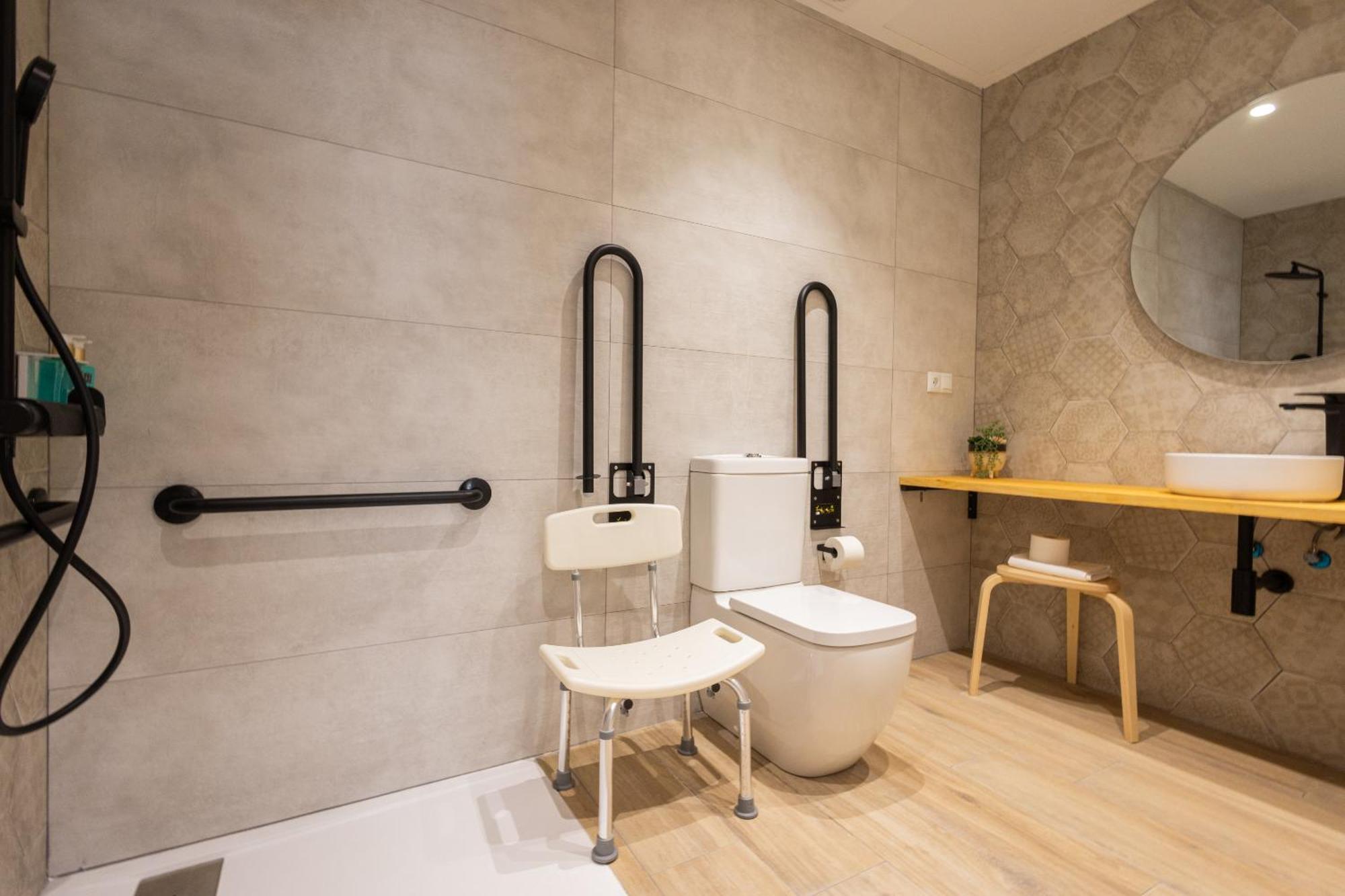 Florit Flats - The Trafalgar Apartments I Валенсия Екстериор снимка